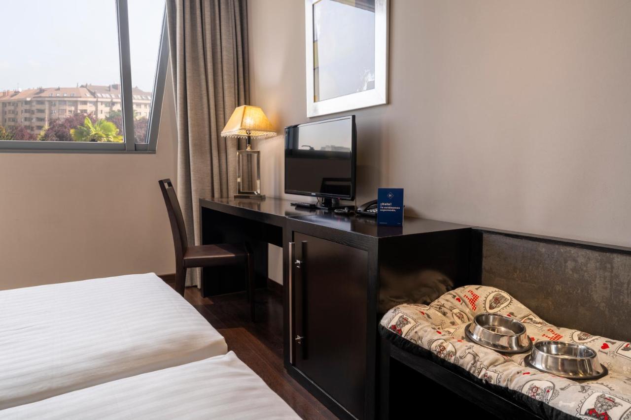 Iberik Santo Domingo Plaza Hotel Oviedo Dış mekan fotoğraf