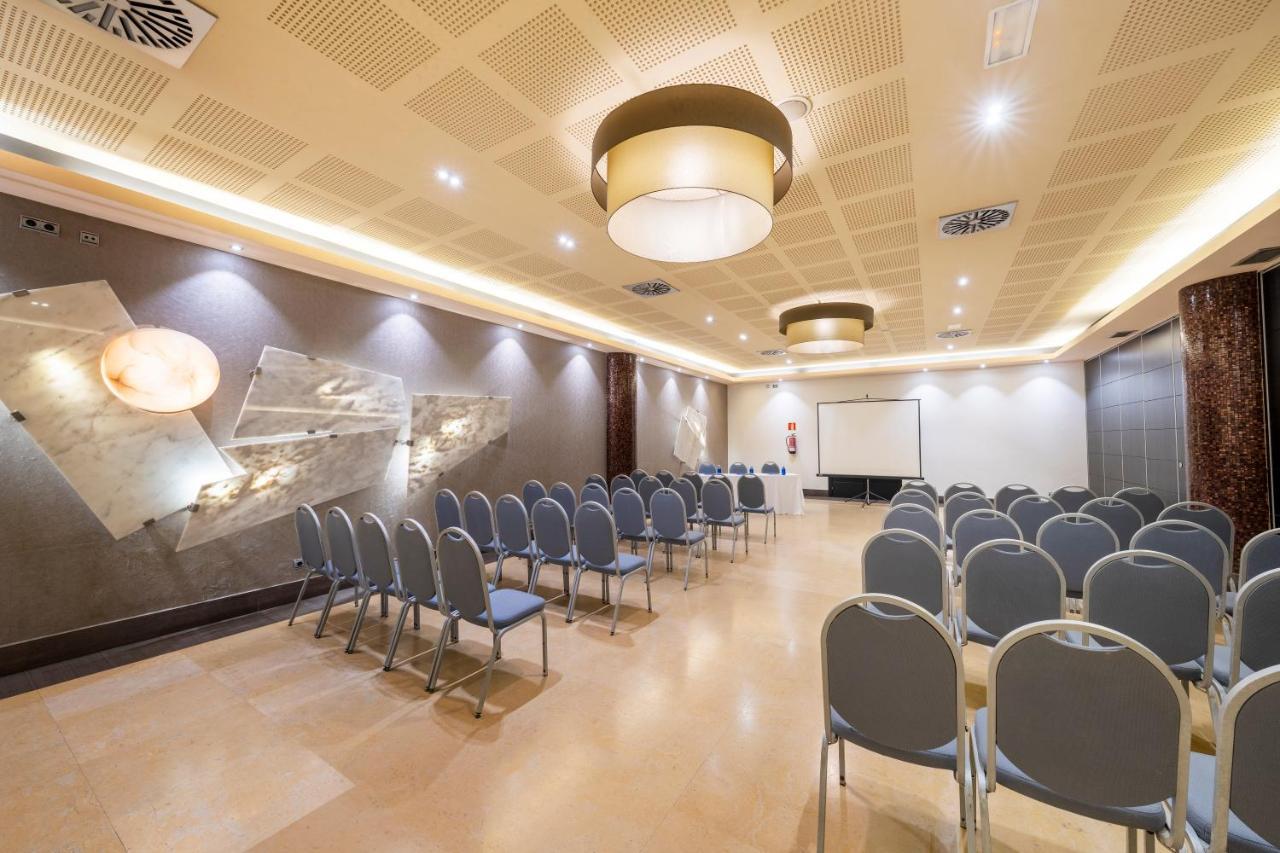 Iberik Santo Domingo Plaza Hotel Oviedo Dış mekan fotoğraf