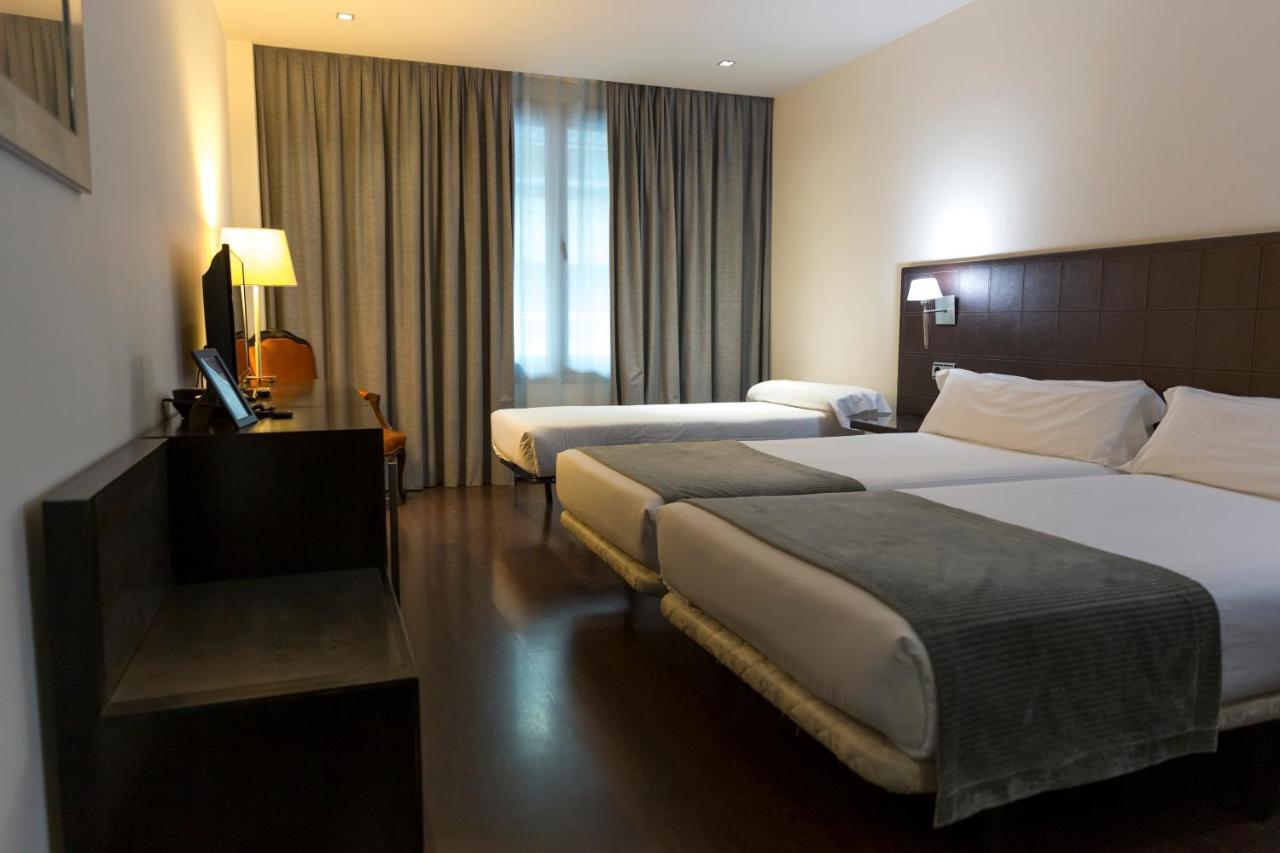 Iberik Santo Domingo Plaza Hotel Oviedo Dış mekan fotoğraf