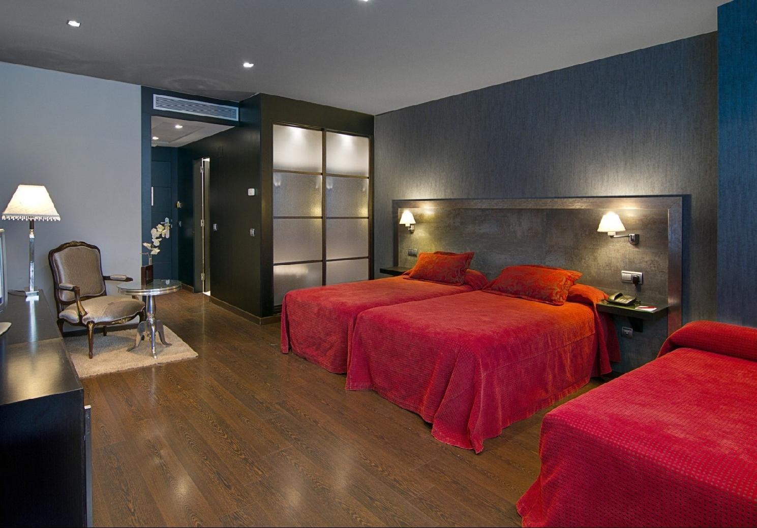 Iberik Santo Domingo Plaza Hotel Oviedo Dış mekan fotoğraf