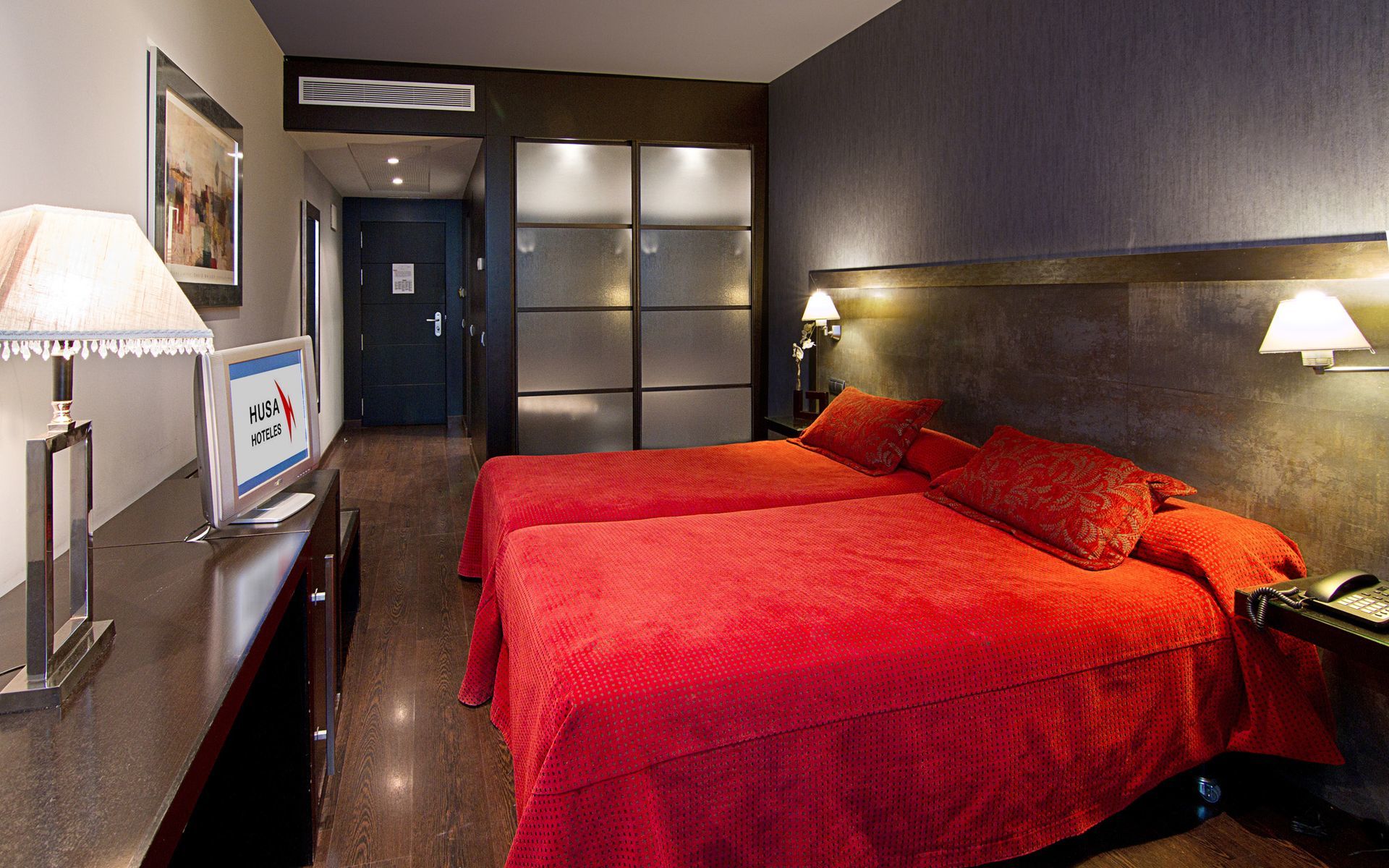 Iberik Santo Domingo Plaza Hotel Oviedo Dış mekan fotoğraf