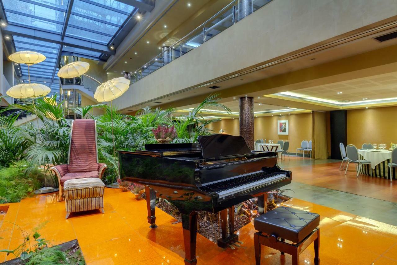Iberik Santo Domingo Plaza Hotel Oviedo Dış mekan fotoğraf